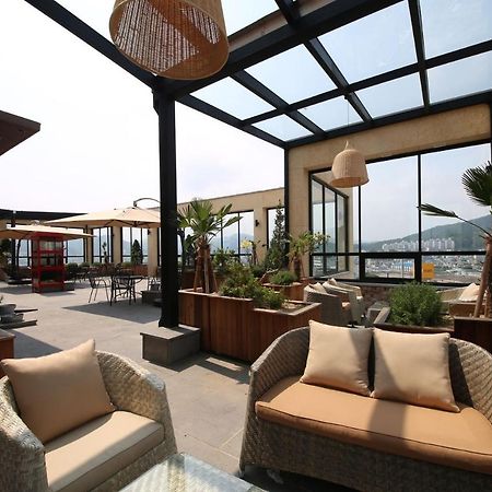 Hotel Raum Szuncshon Kültér fotó