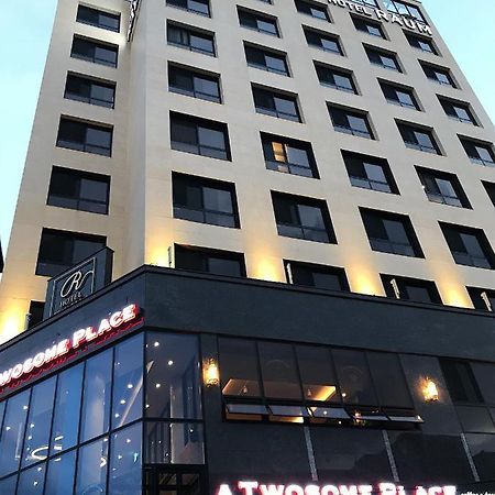 Hotel Raum Szuncshon Kültér fotó