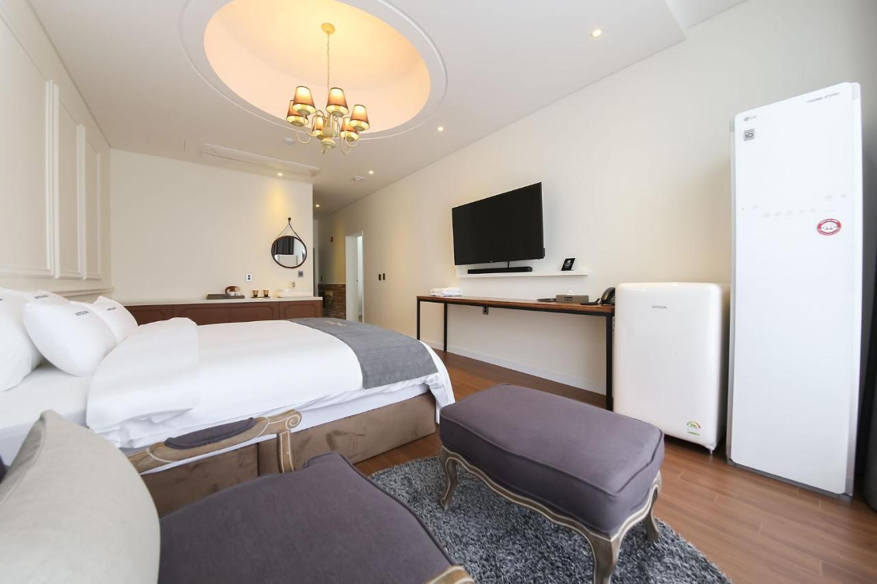 Hotel Raum Szuncshon Kültér fotó